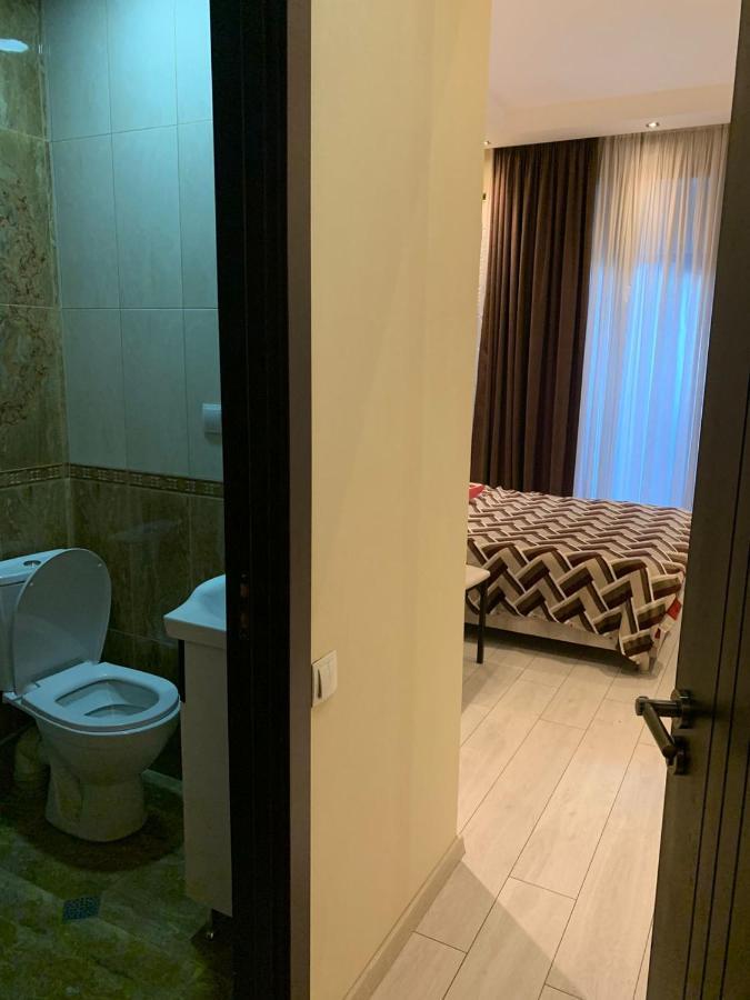 Apartment Three Bedroom In Saburtalo Tbilisi Exteriör bild